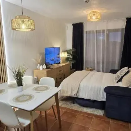 Cozy With Mountain View Apartamento *