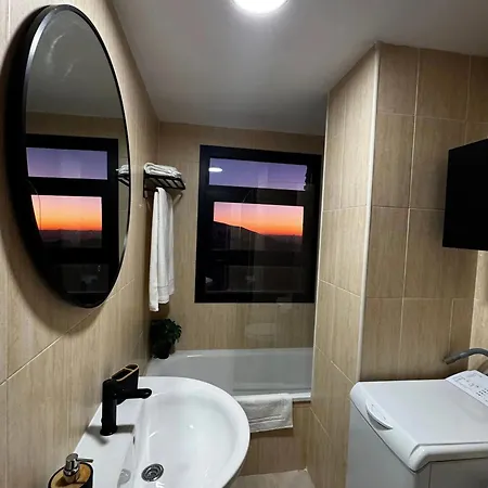 Cozy With Mountain View Apartamento